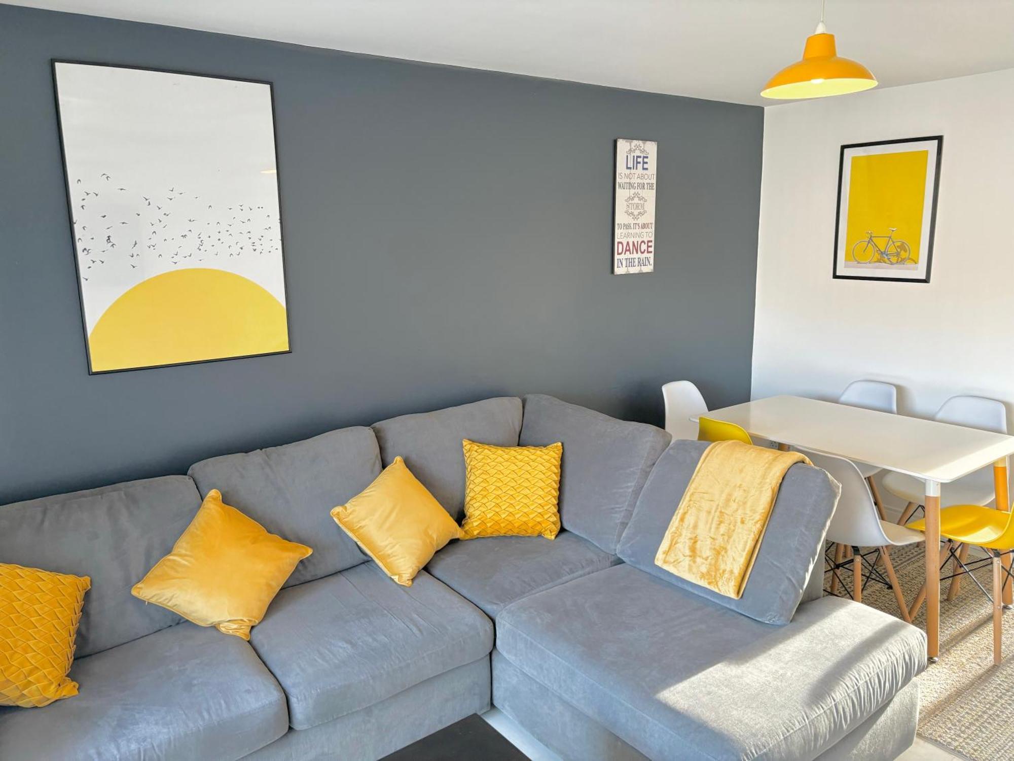 Ardenlee - Stylish 3 Bed Apt Close To City, Parking And Wifi Belfast Exterior photo